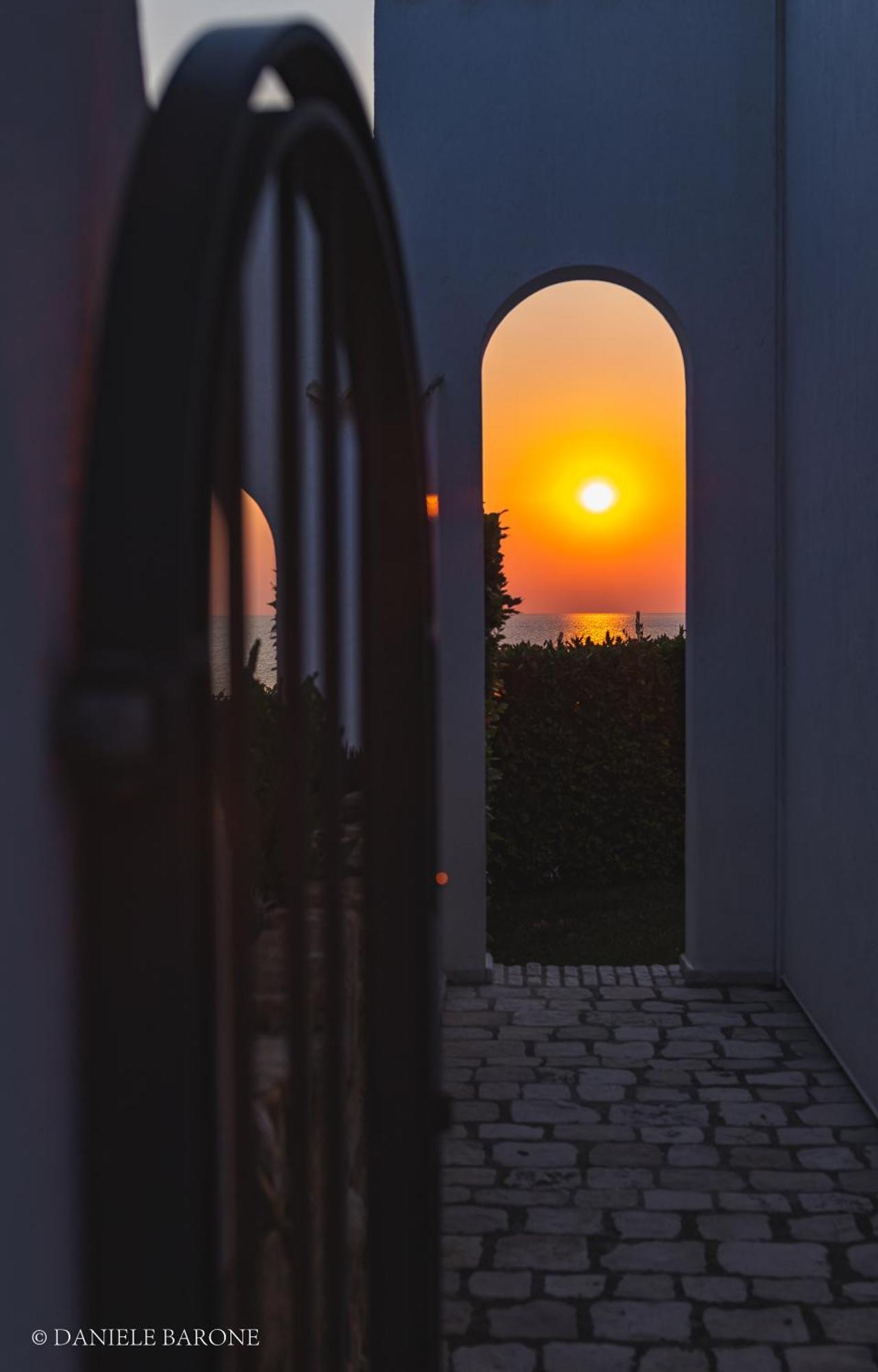 Baia Delphis Resort Vasto Exterior foto